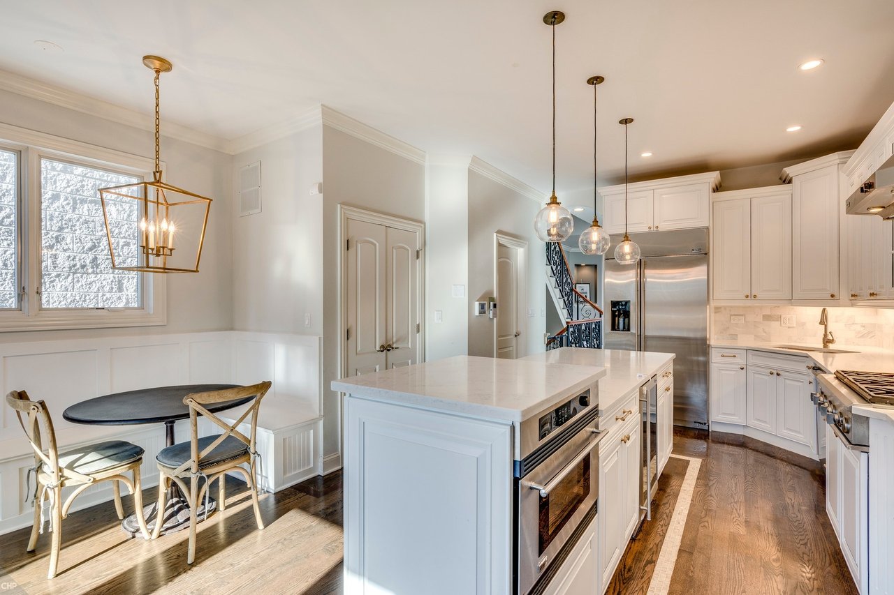 Designer Showcase | 2047 W Erie Street | $1,099,900