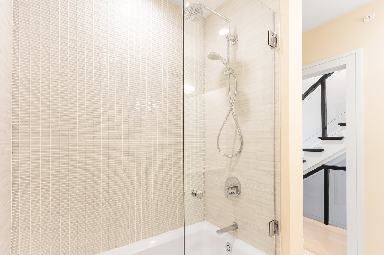 502 E 3rd St # 1, Boston - Luxury Townhome
