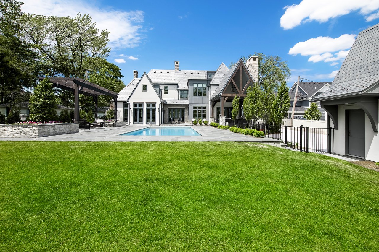 BUILDING WEALTH THROUGH REAL ESTATE INVESTMENT 