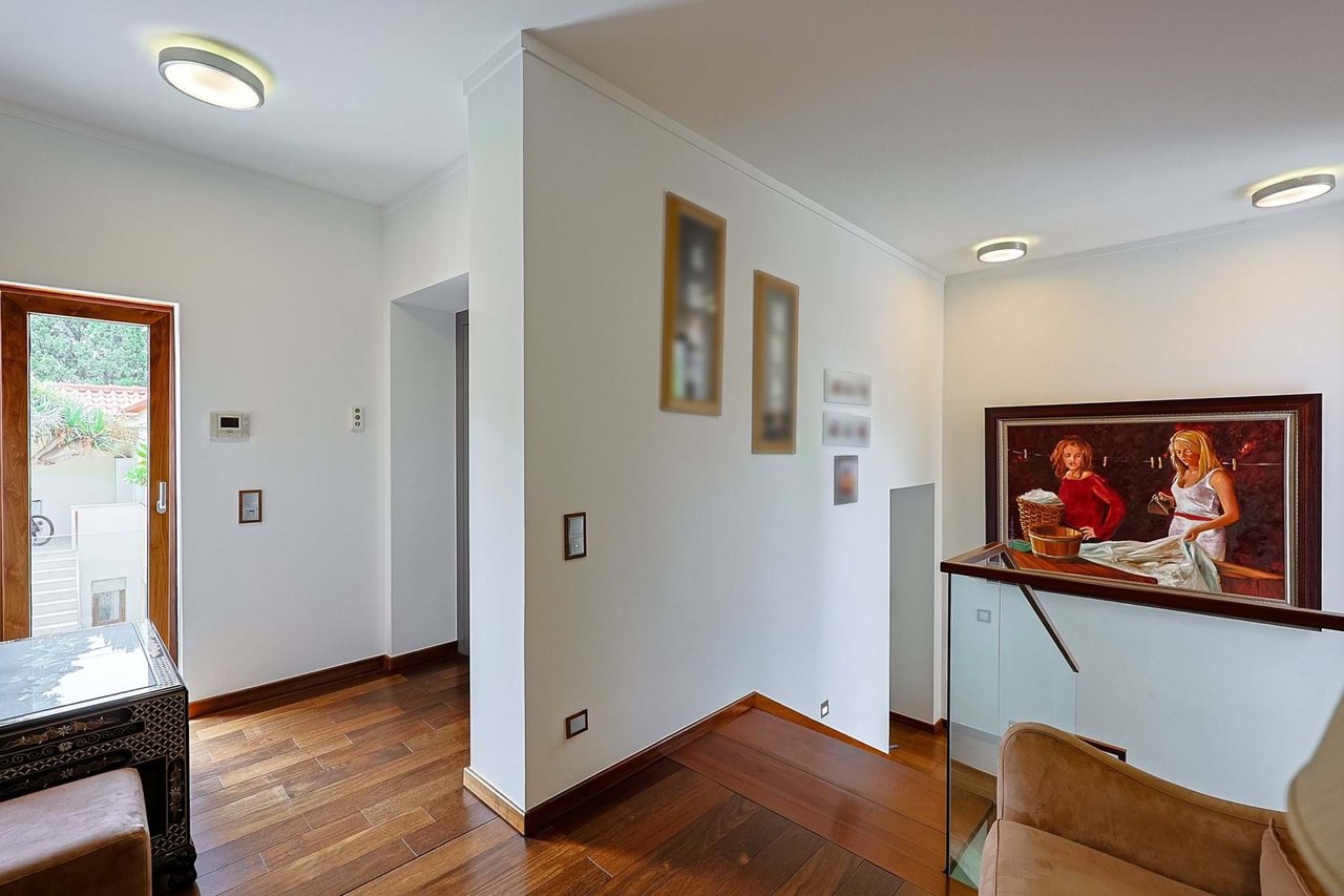 Trophy 5+2 Bedrooms Villa in Gandarinha,  Cascais’ Crown Jewel of Discrete Luxury and Sustainability