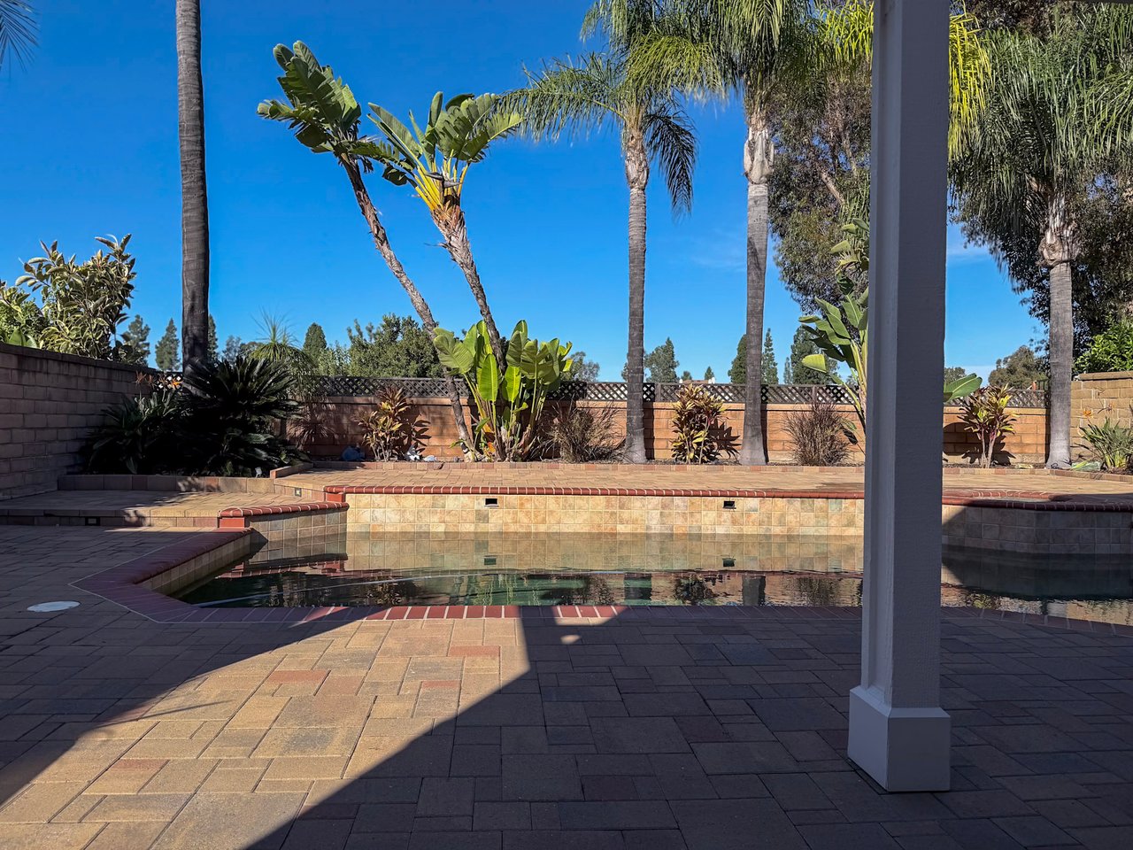 21865 Jinetes, Mission Viejo, CA 92691