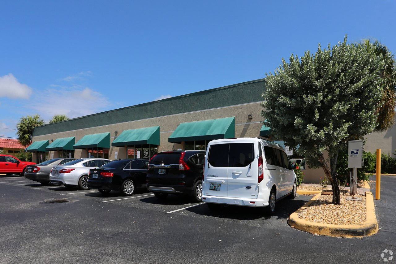 Glades First Center