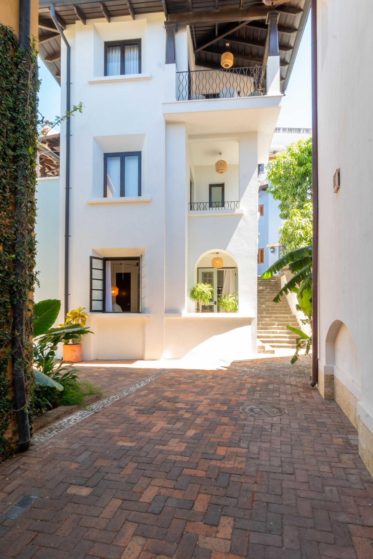 18 Calle La Ronda | Where Everyday Feels Like a Holiday