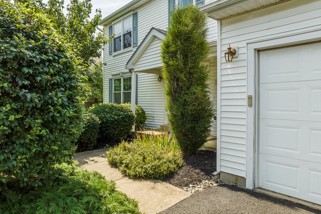 1247 Colonial Drive