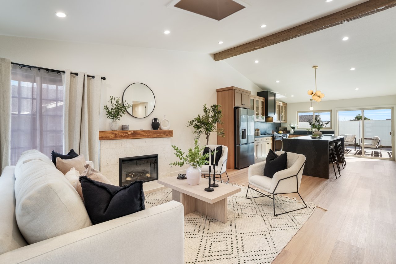 25802 Sycamore Ln, Laguna Hills, CA 92653