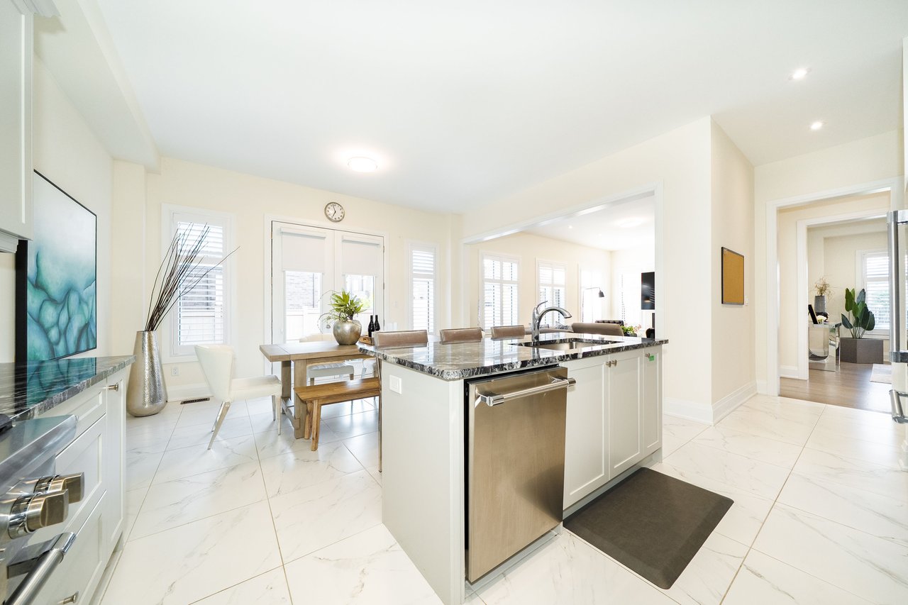 38 Bud Leggett Cres