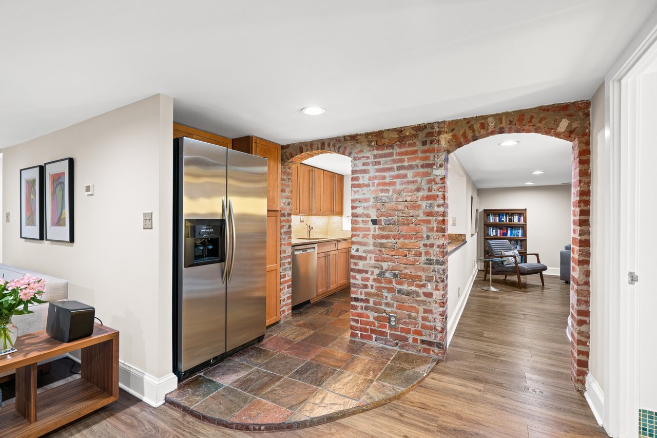 1726 17th St NW, Unit B1