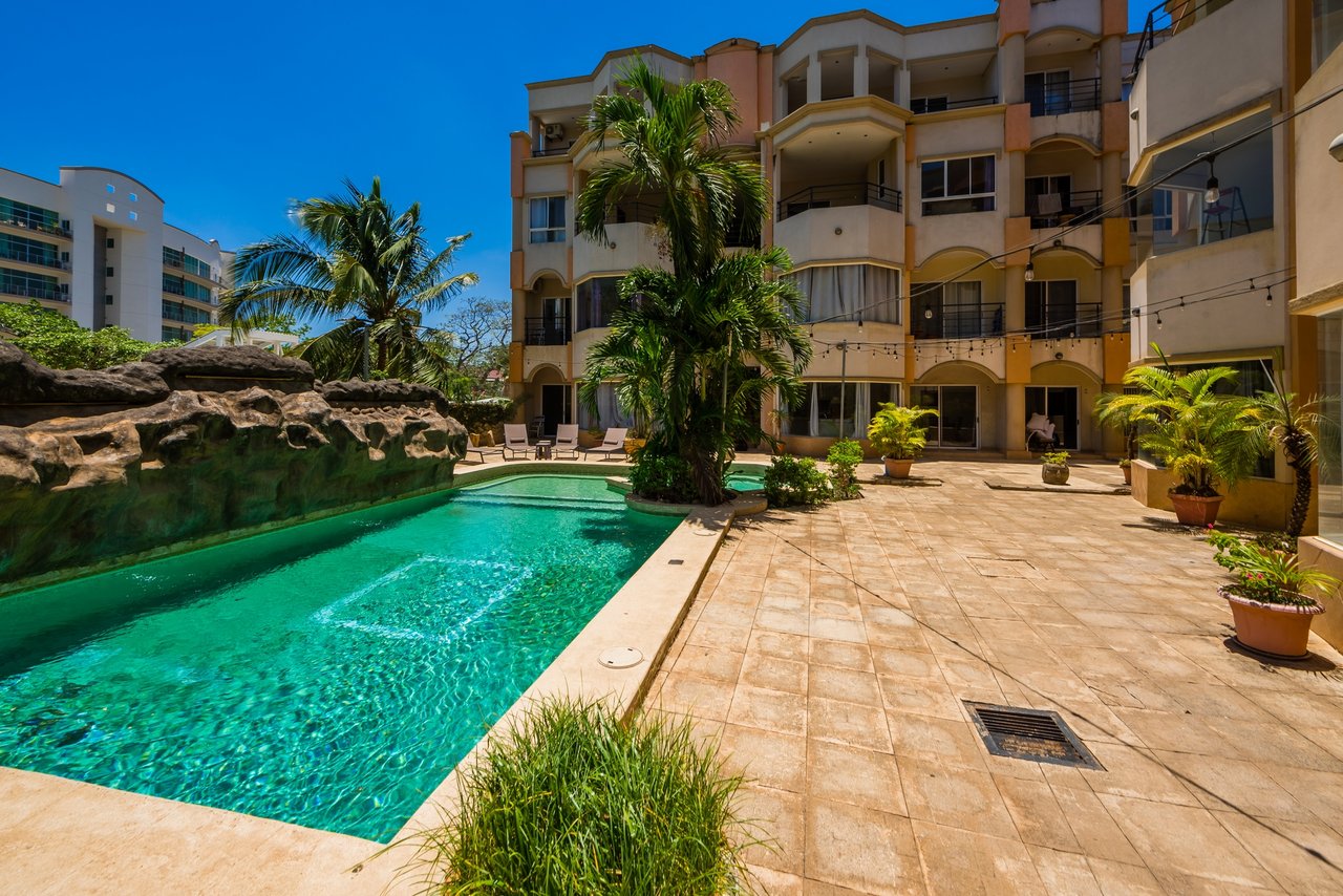 Portofino A1 | Tropical 2-Bedroom Condo Just 200m from Tamarindo Beach