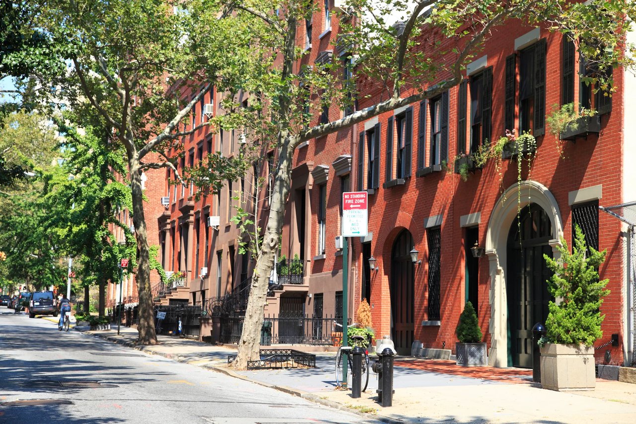 Decode Brooklyn Heights: Historic Charm Meets Modern Luxury