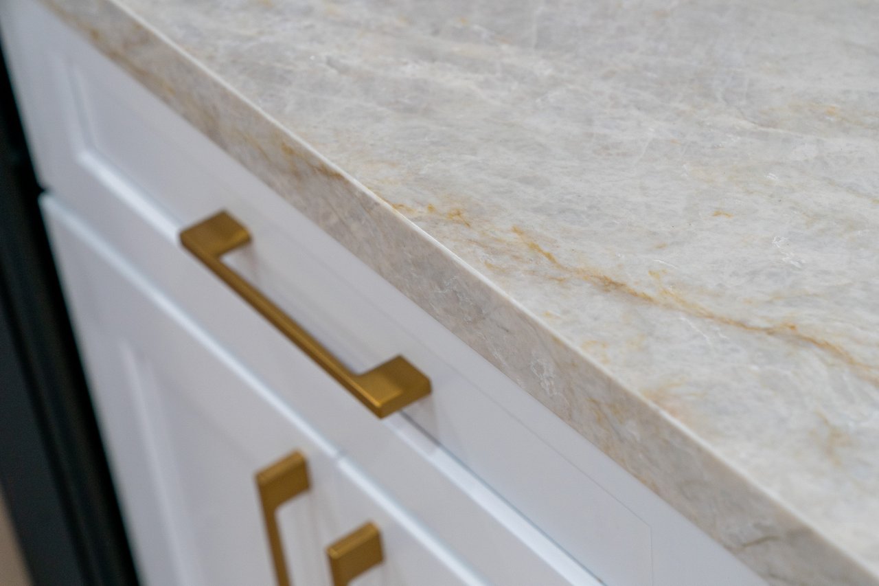 504 Lacabana Beach Drive