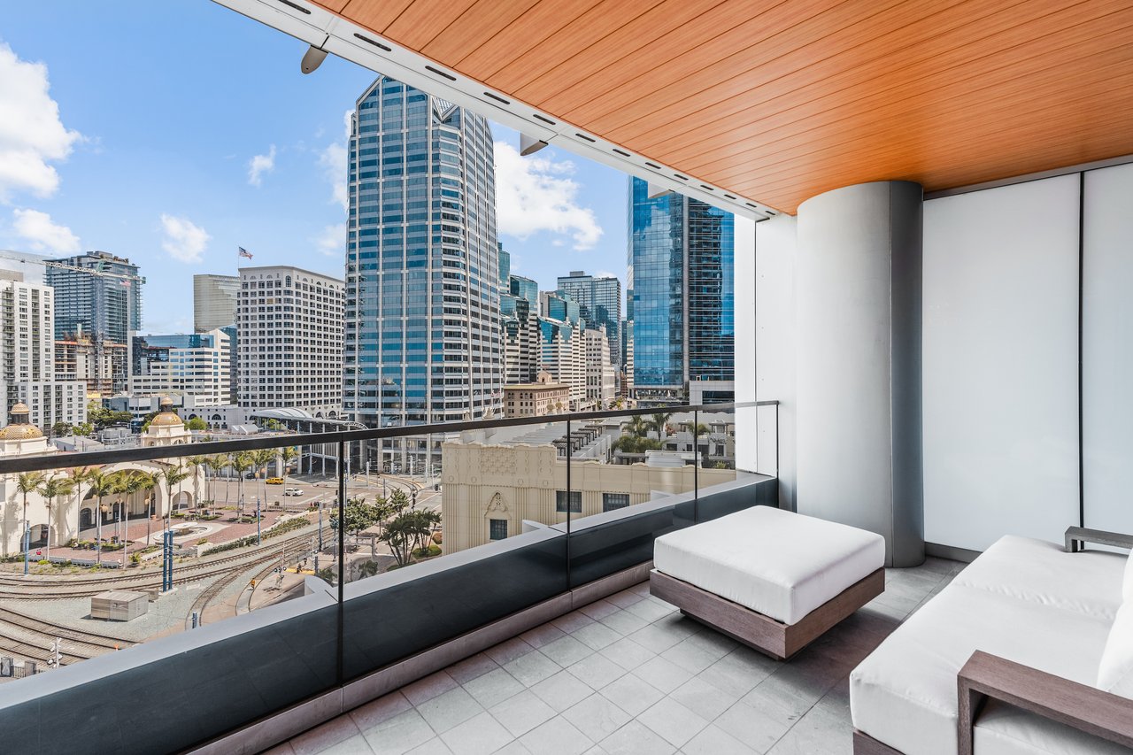 888 W E Street Unit 1106