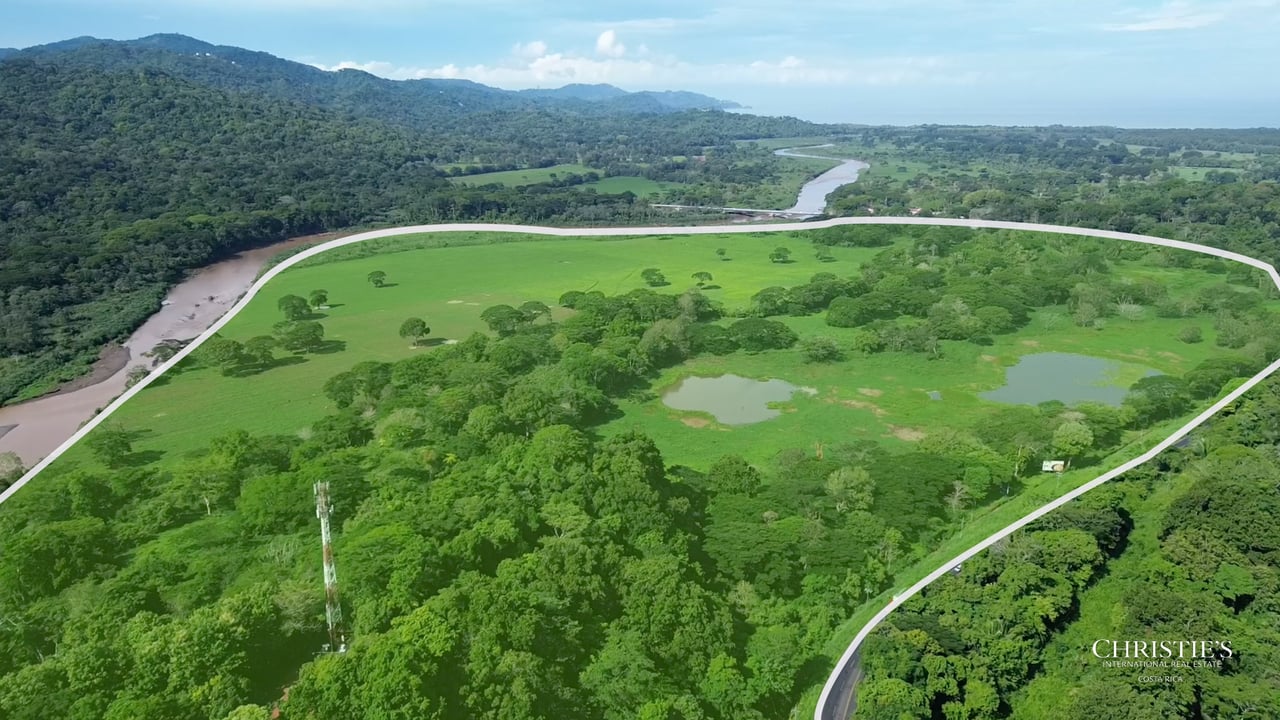 The Gateway to Costa Rica's Central Pacific