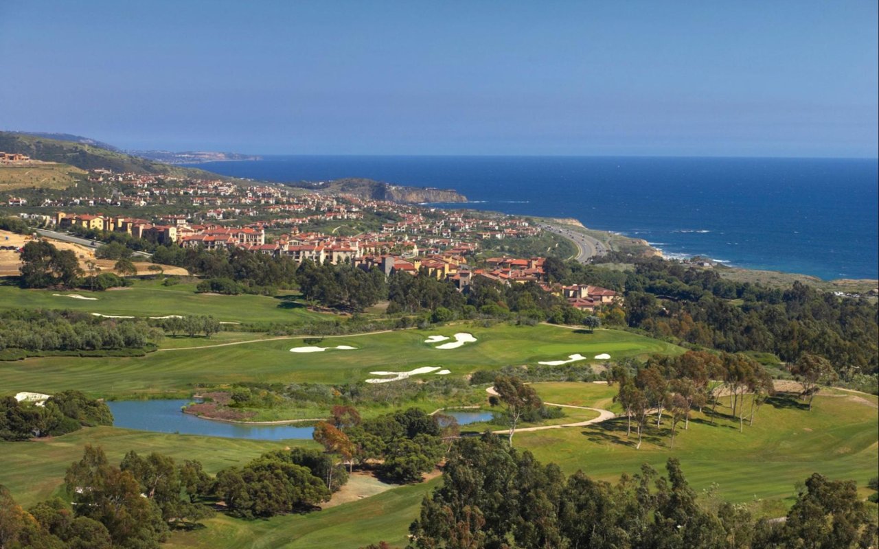 Ultra-Luxury Real Estate Around Pelican Hill Resort: What Buyers Should Know