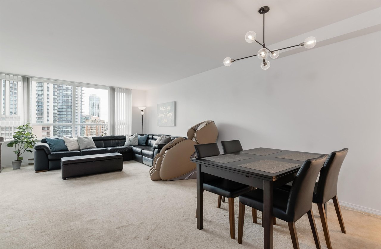 6055 Nelson Ave, #2102