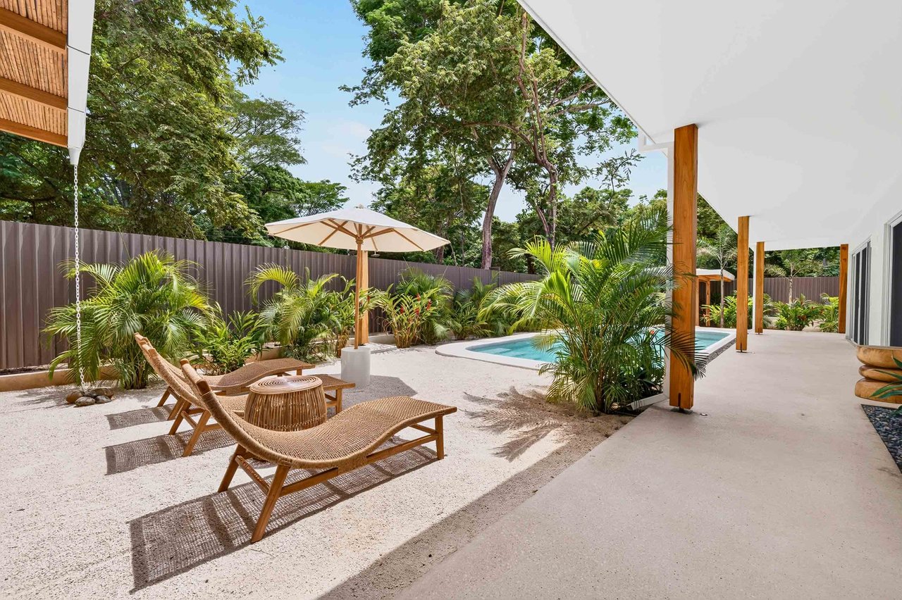 Casa Senderos | 4-Bedroom Tropical Home with Private Pool in Tamarindo