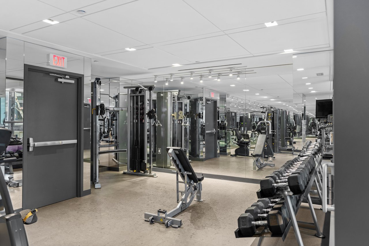 210 Simcoe Street Suite 607