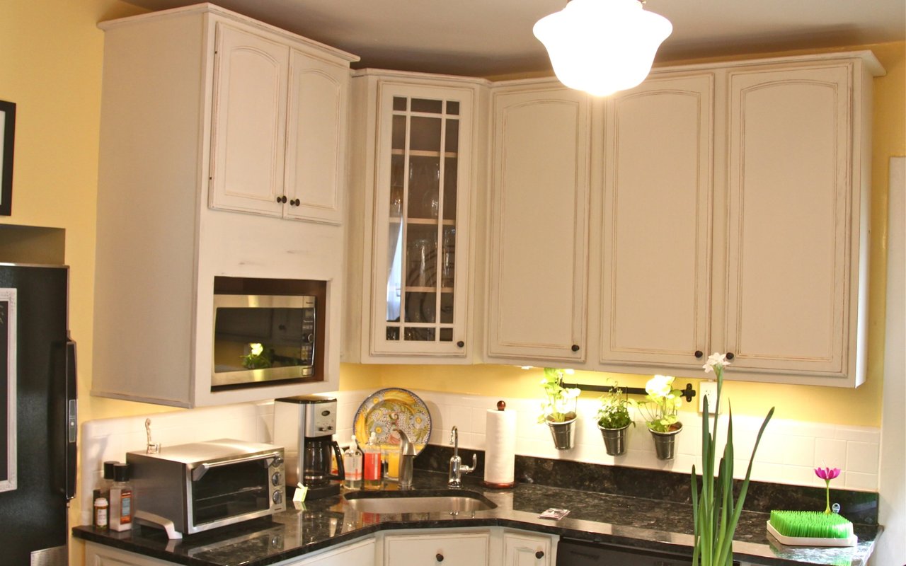Kitchen Refresh with Chalk Paint