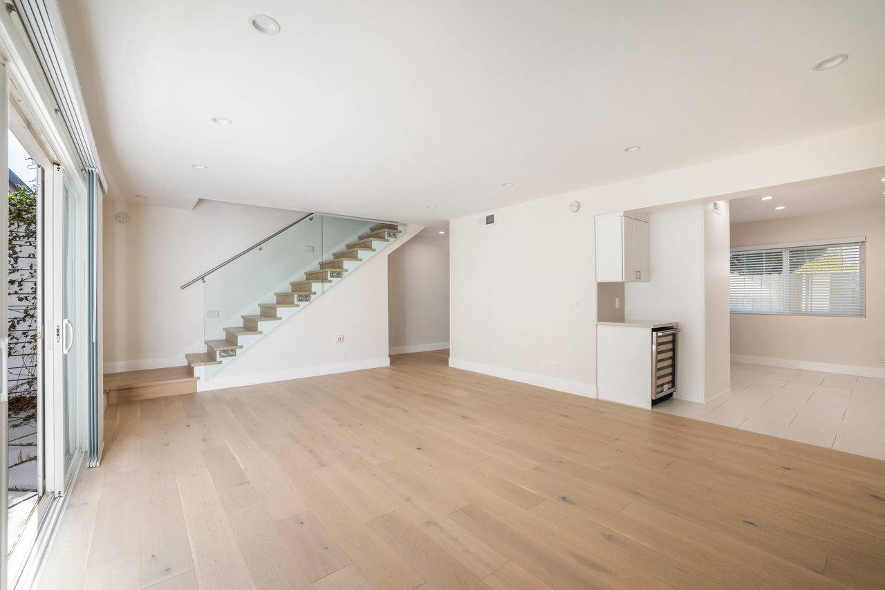 1329 Harvard St Unit: 3
