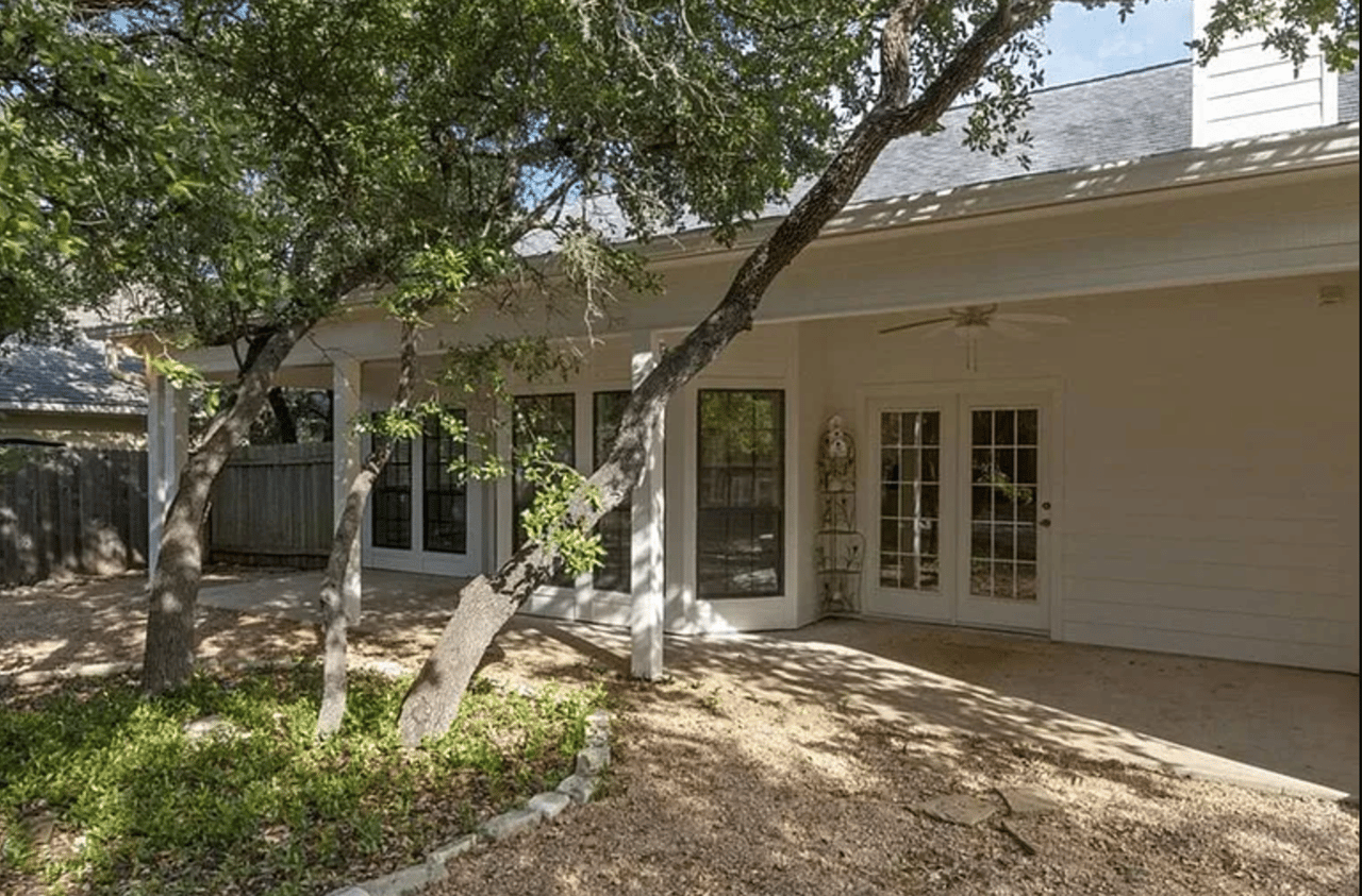 42 Creekside Dr