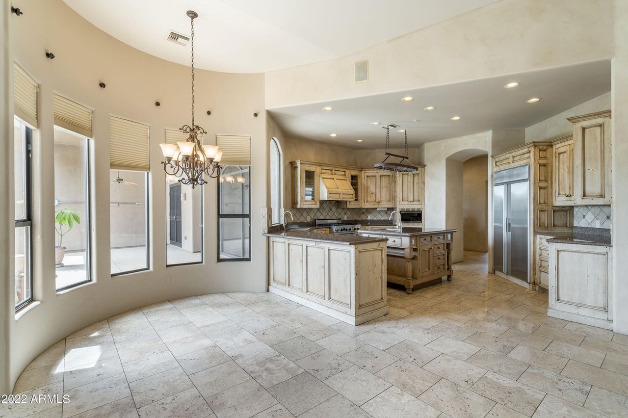 12077 E Laurel Lane