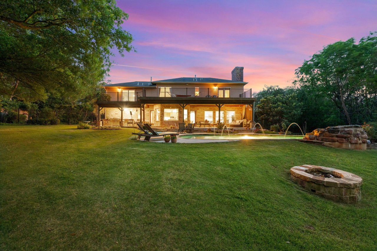 Tucked Away in West Lake Hills