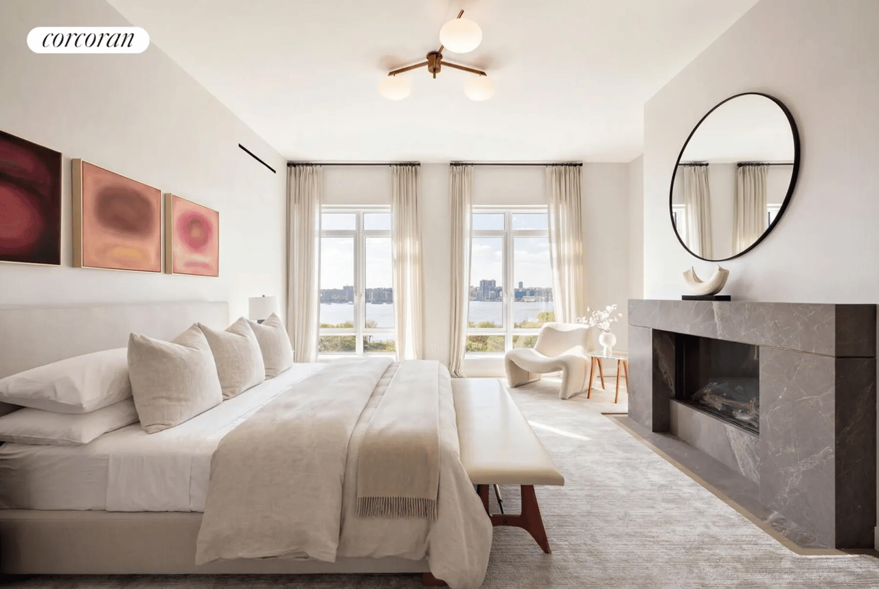 555 West 22nd Street, 11AW