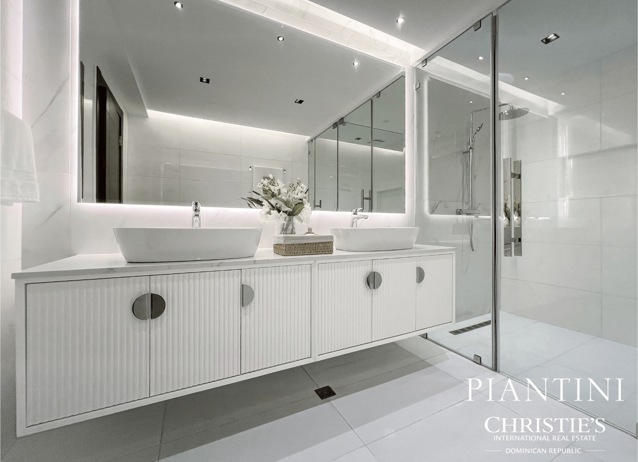 Modern Luxe, Santo Domingo