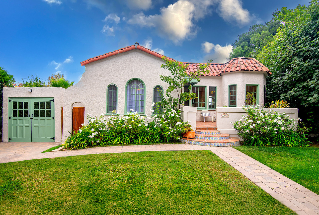 1556 Murray Cir.