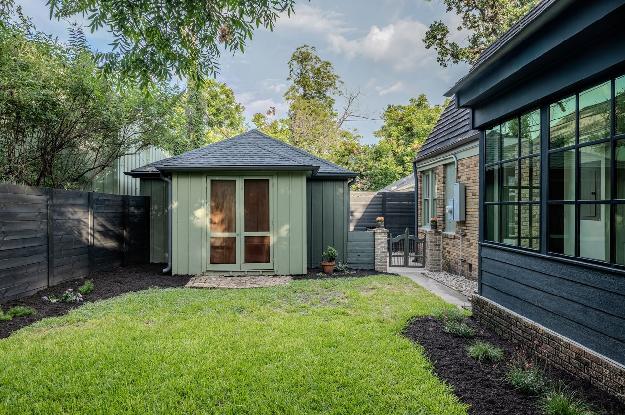 106 Laurel Lane