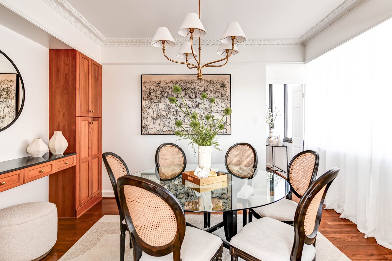 Watergate West Penthouse Seven