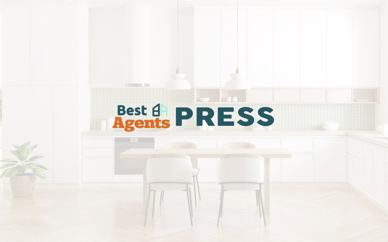 Michelle Rinaldi, Recognized by BestAgents.us as a 2025 Top Agent