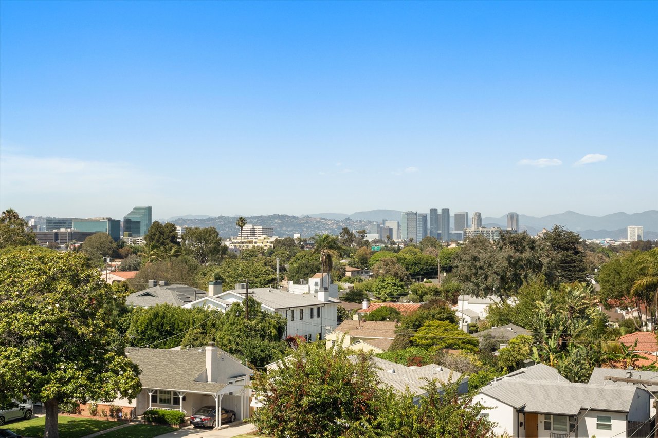 12321 Ocean Park Blvd #14