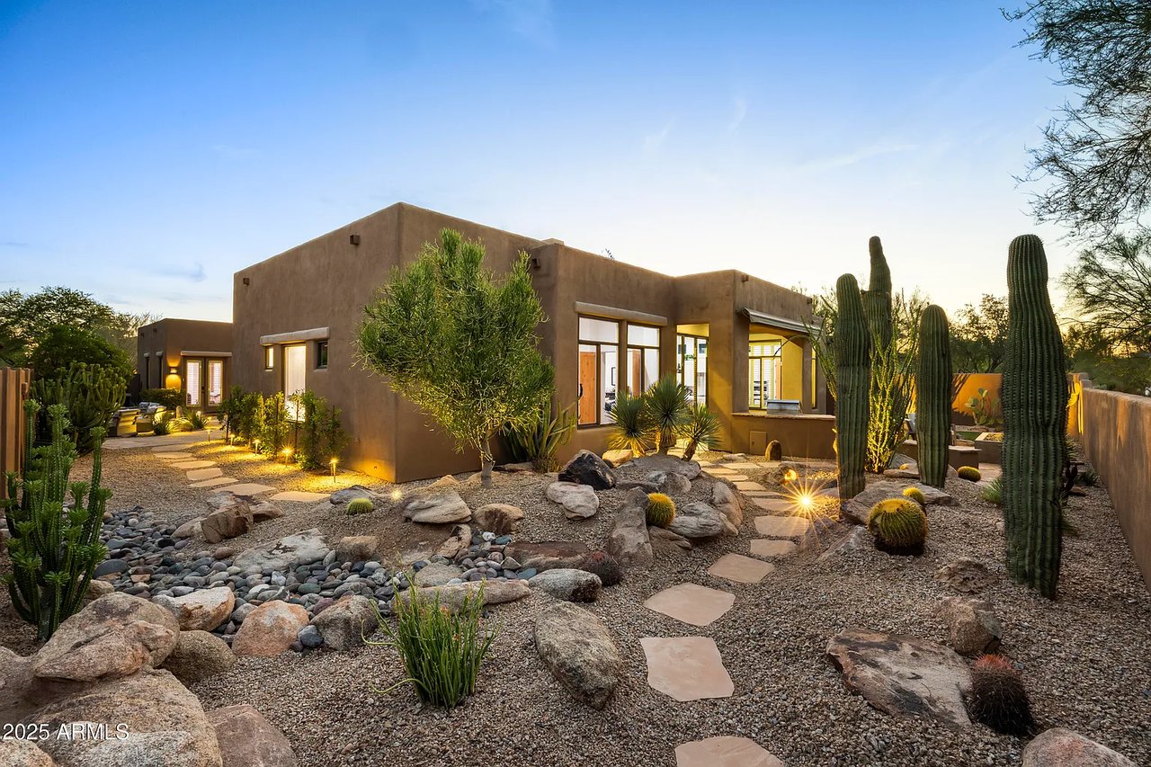 8132 E WINDWOOD Lane, Scottsdale