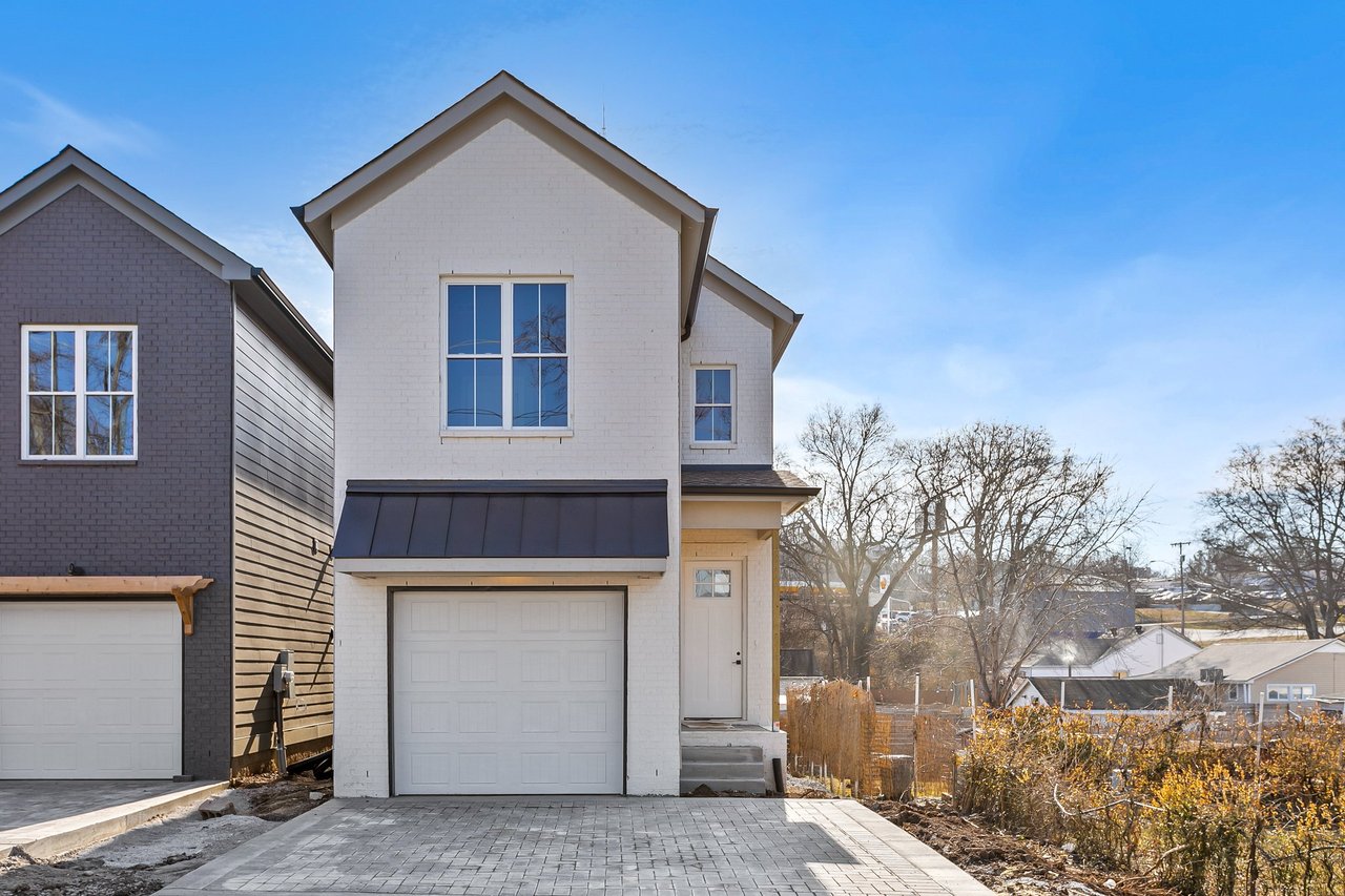 Charlotte Park Multi-Unit Residential