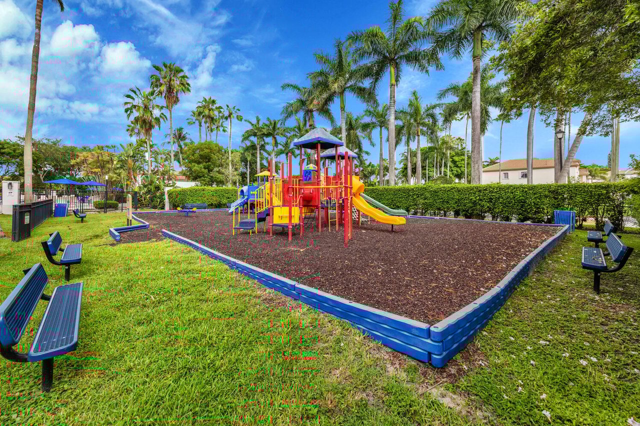 Just Listed at Costa Verde in Doral