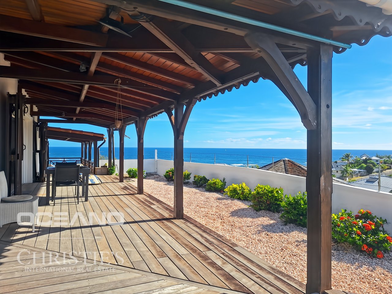 Exceptional Villa – Panoramic Ocean View (Oyster Pond)