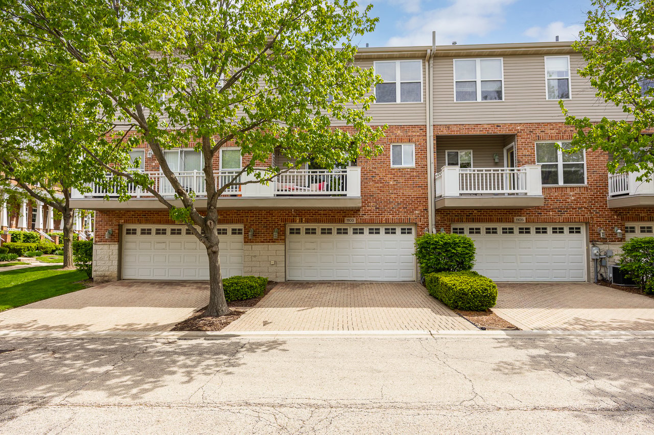 1103 Longwood Dr