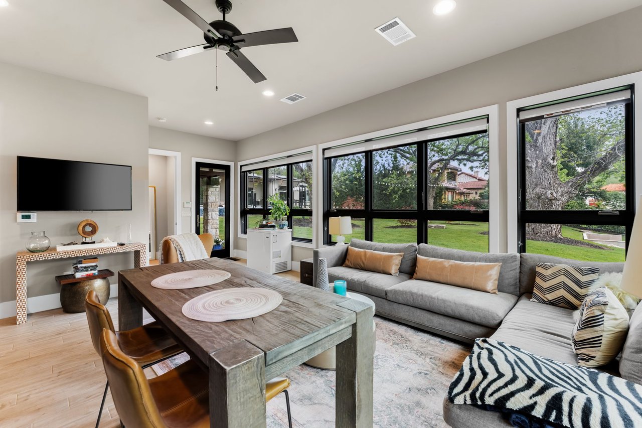 8508 Big View Drive