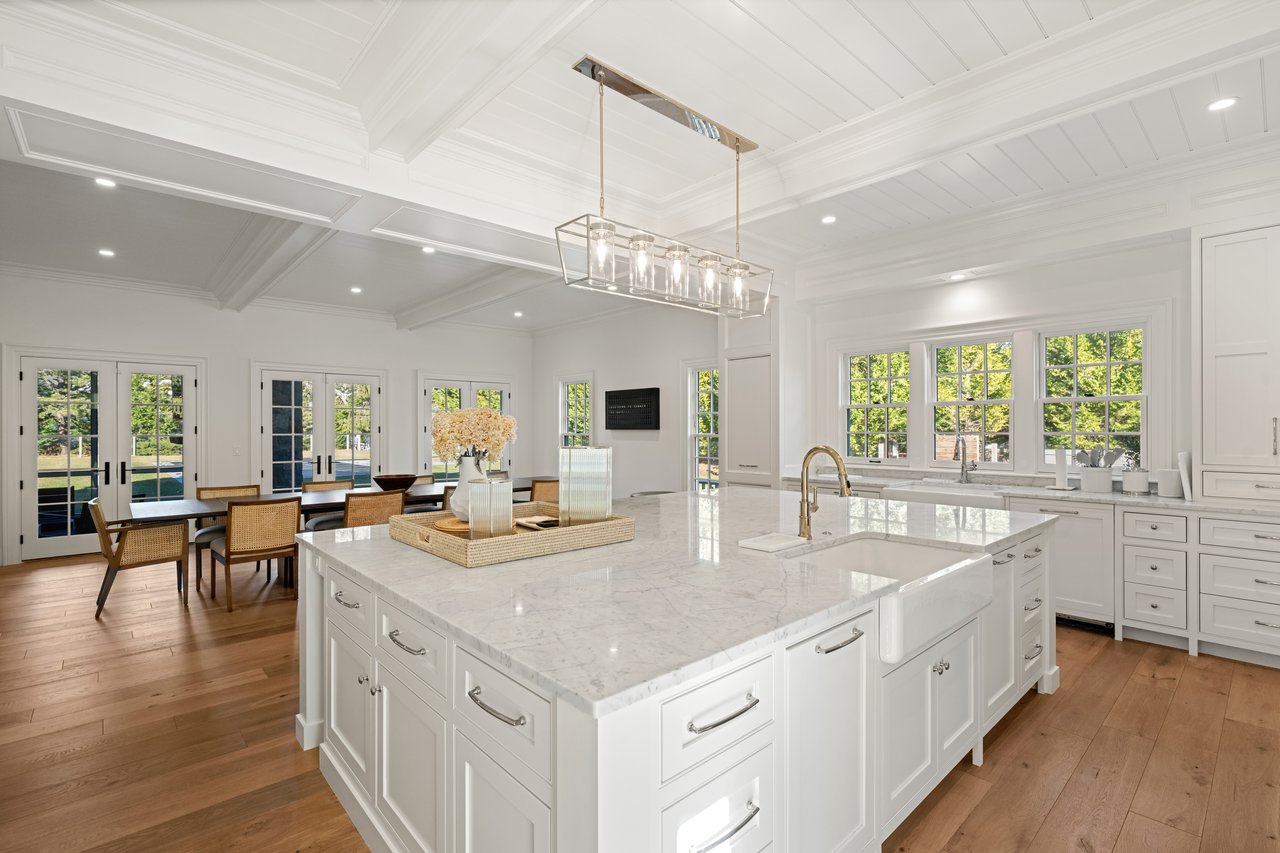 Stunning Residential Estate in Osterville 