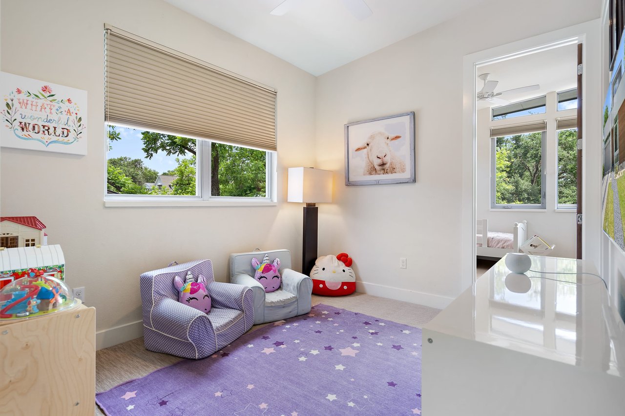 Children's playroom corner at 34 Margranita Crescent, Tarrytown, Austin, TX.