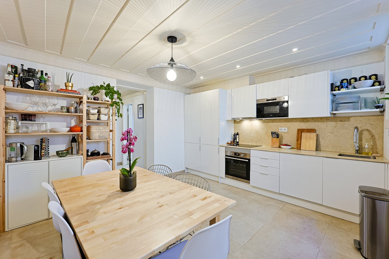 Trendy 1-Bedroom Duplex with Private Terrace in Lisbon’s Historic Heart