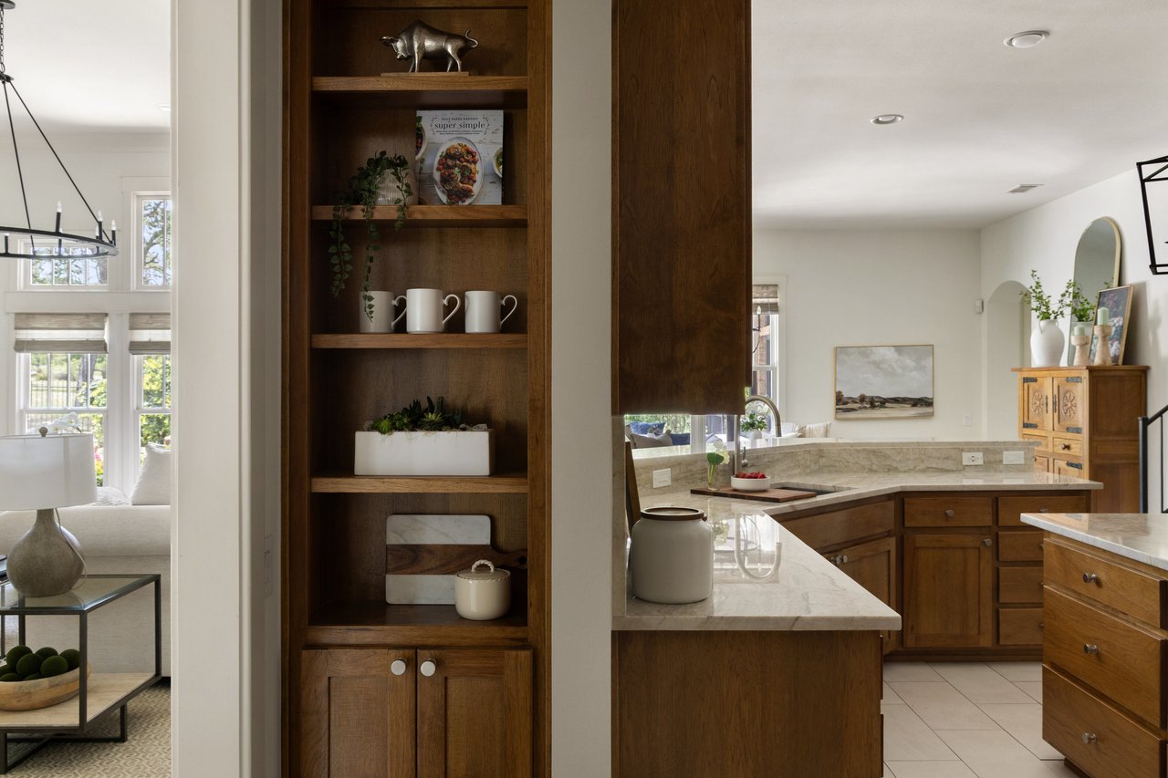 9123 Spinning Leaf Cove