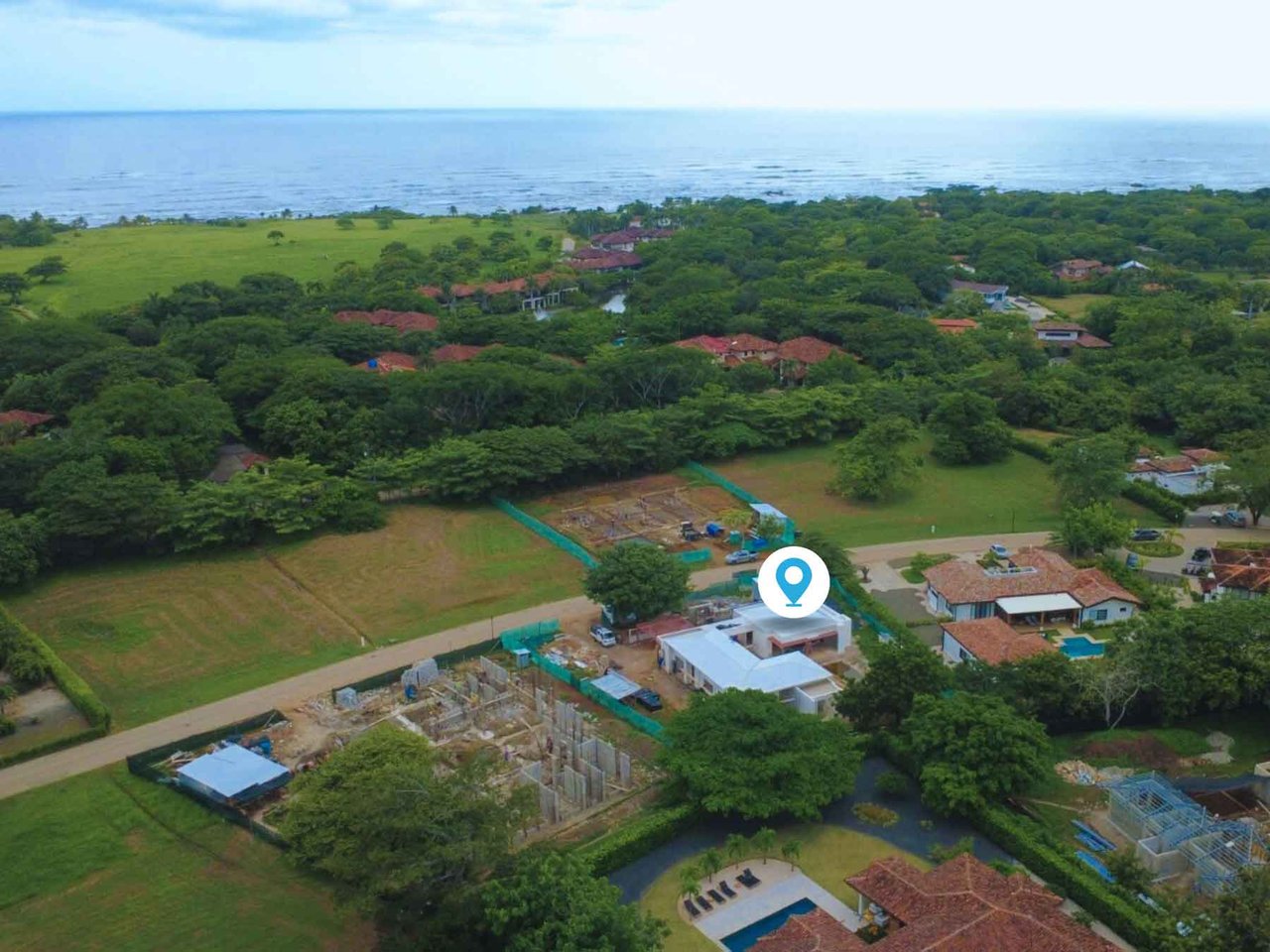 Casa Los Feliz | Elegant 4-Bedroom Villa in Hacienda Pinilla’s Reserva del Golf