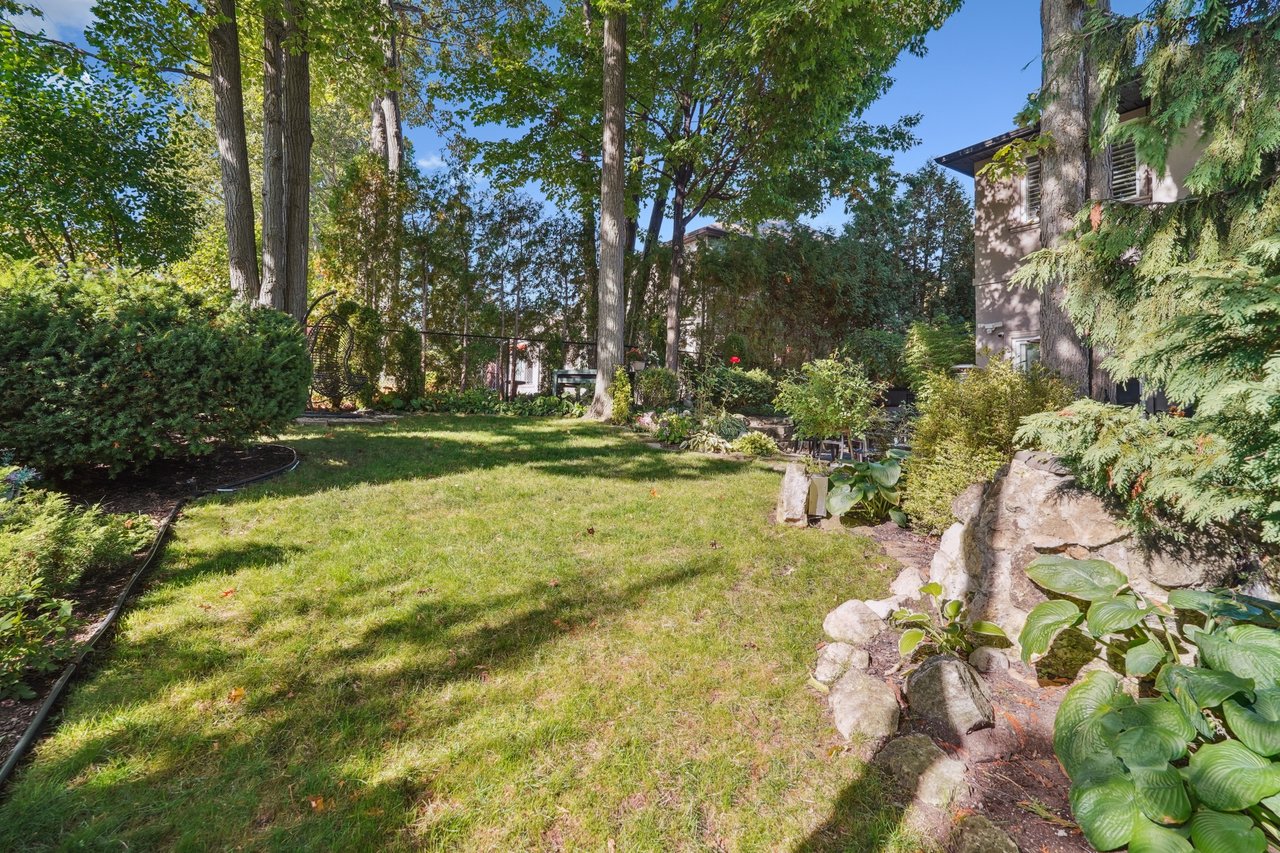 A Lifestyle Retreat in Prestigious Tyandaga Woods