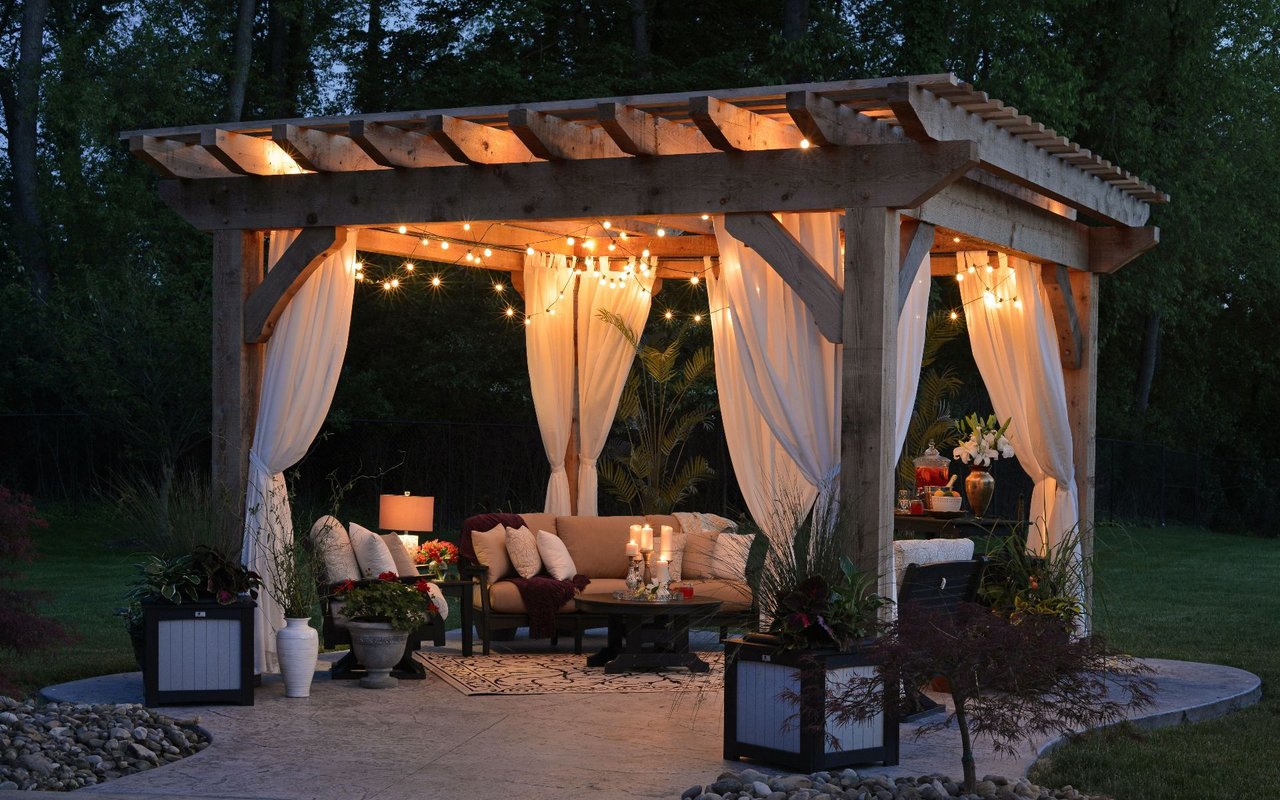 Homeowners Are Doing These 5 Projects to Transform Their Outdoor Space
