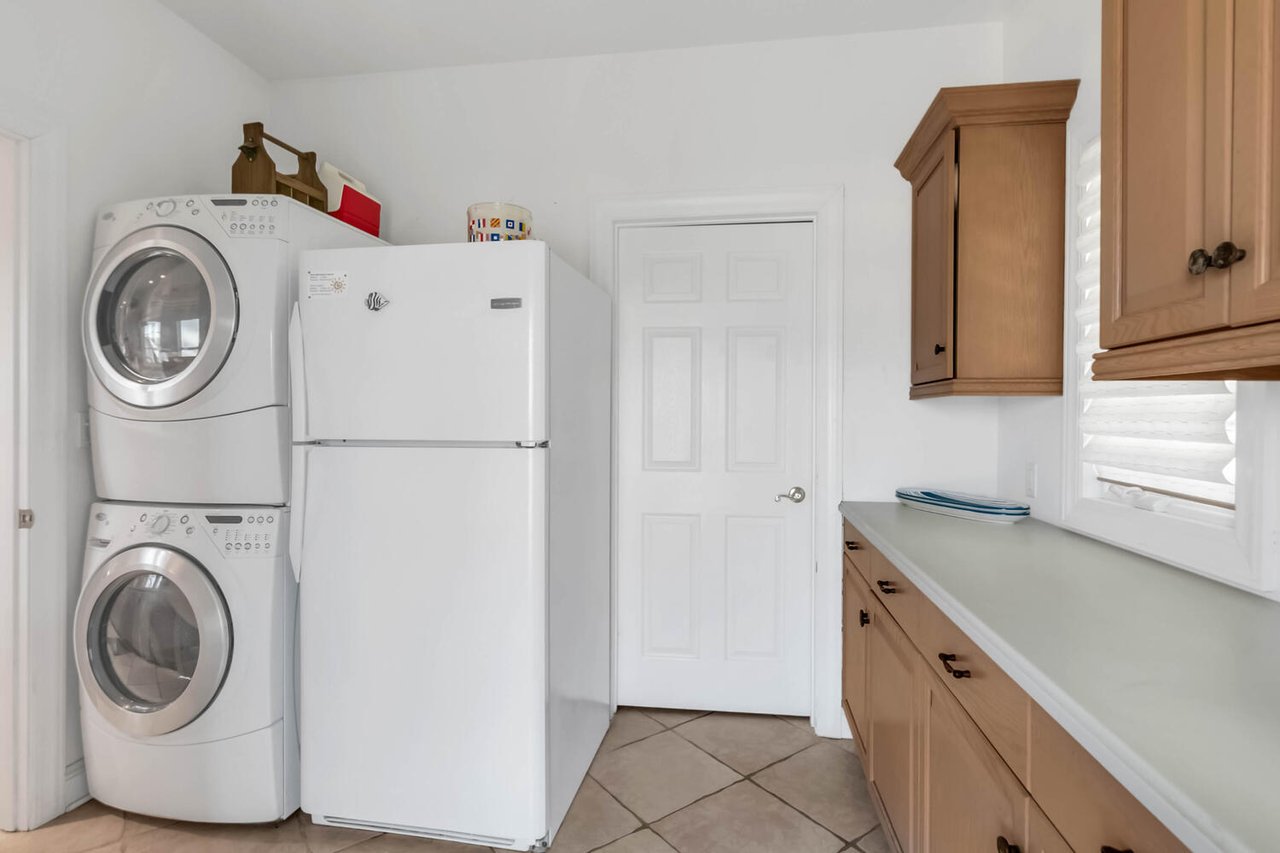 #1595 Summer Rental on the Oceanfront with Pool