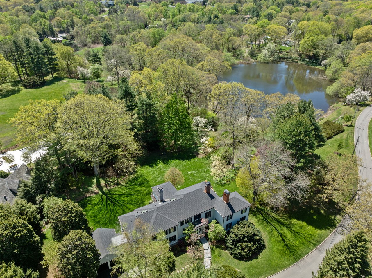 Renovated Georgian Colonial 
