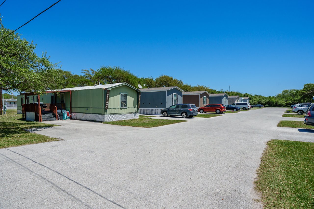 ROADRUNNER MOBILE HOME PARK