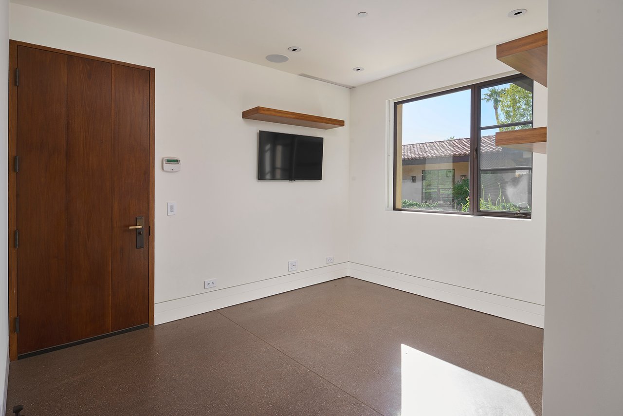 514 W ROSE Lane, Phoenix