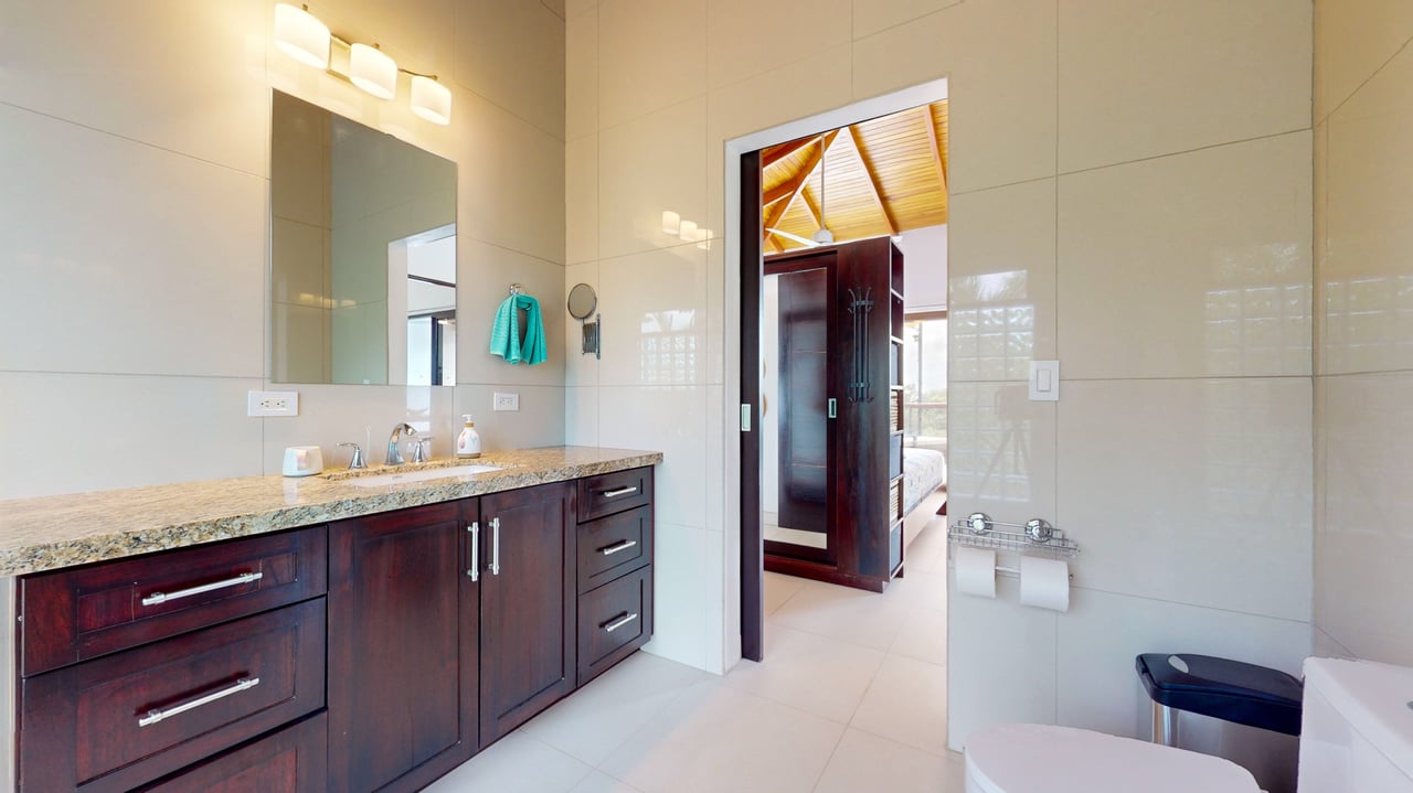 House for Sale in Chontales, Costa Rica—Ocean Views, Solar Power, and Modern Comforts